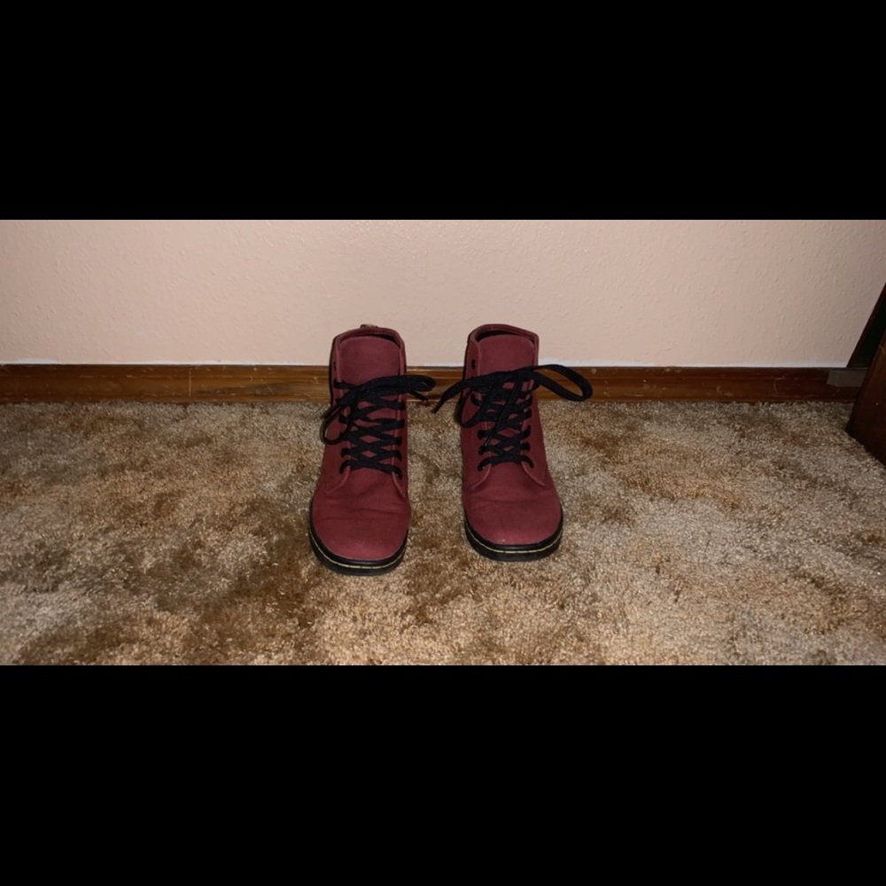 Canvas doc martens